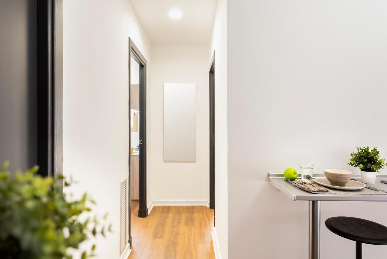 Micampus Armendariz Student Residence Sevilla Exteriér fotografie