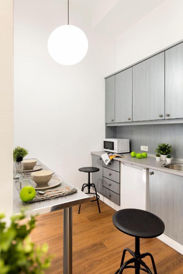 Micampus Armendariz Student Residence Sevilla Exteriér fotografie